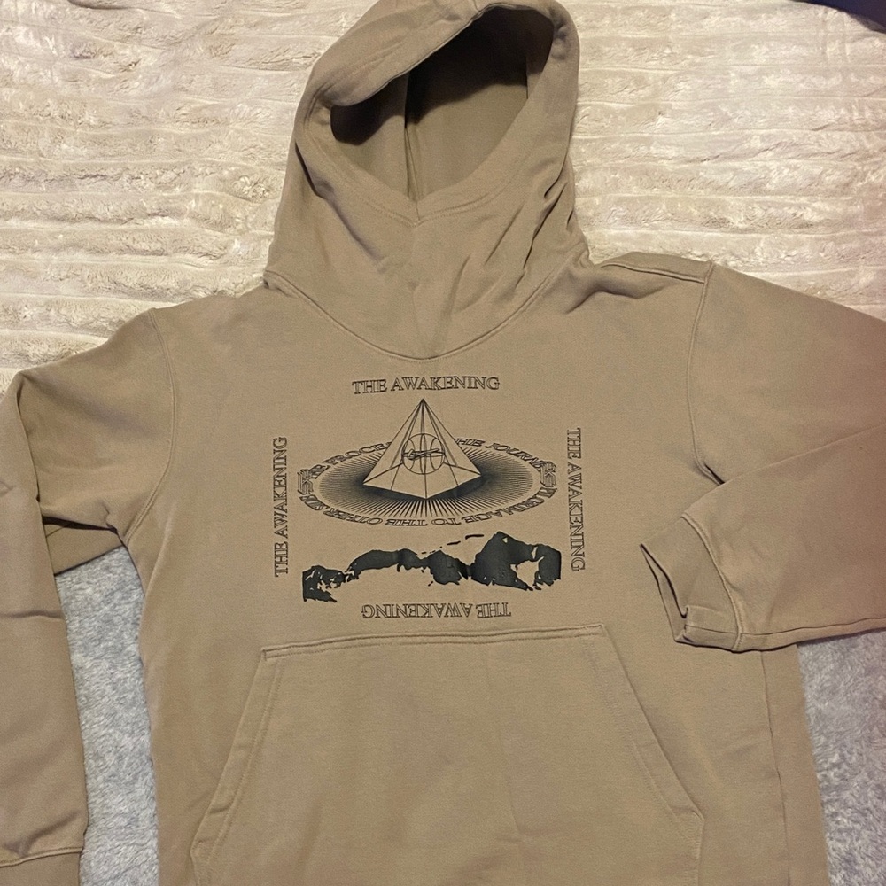 Nike Kyrie Irving Tan Graphic Hoodie for Men